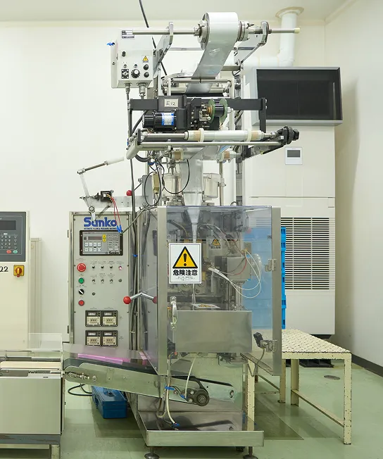 三方包装機（101）